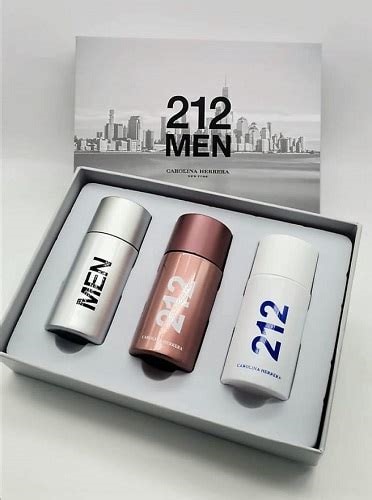 Carolina Herrera 212 Men Gift Set - Image 4