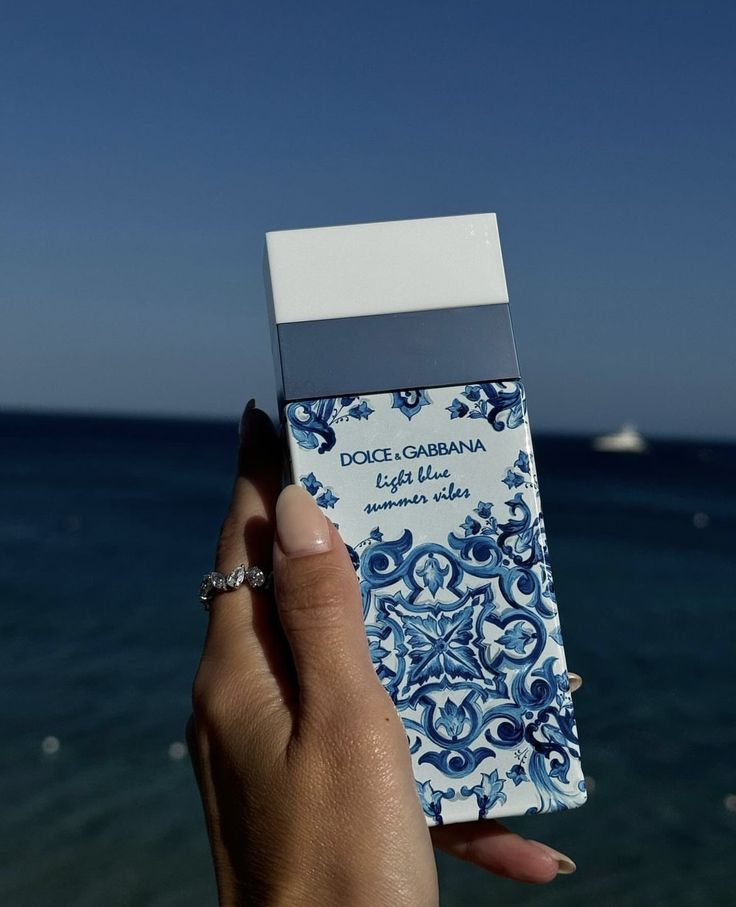 Dolce & Gabbana Light Blue Summer Vibes Ladies EDT 100ml - Image 4