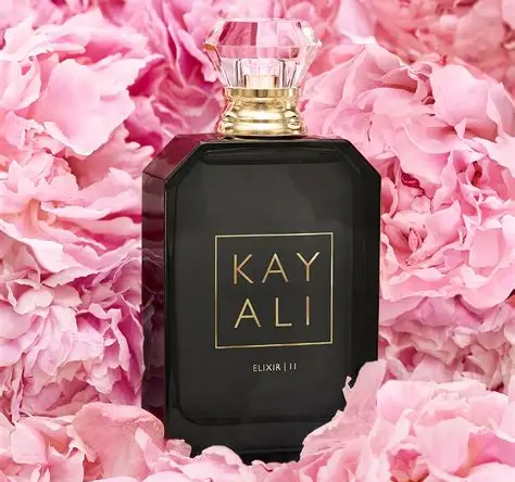 Kayali Ladies Gift Set - White Box - Image 3